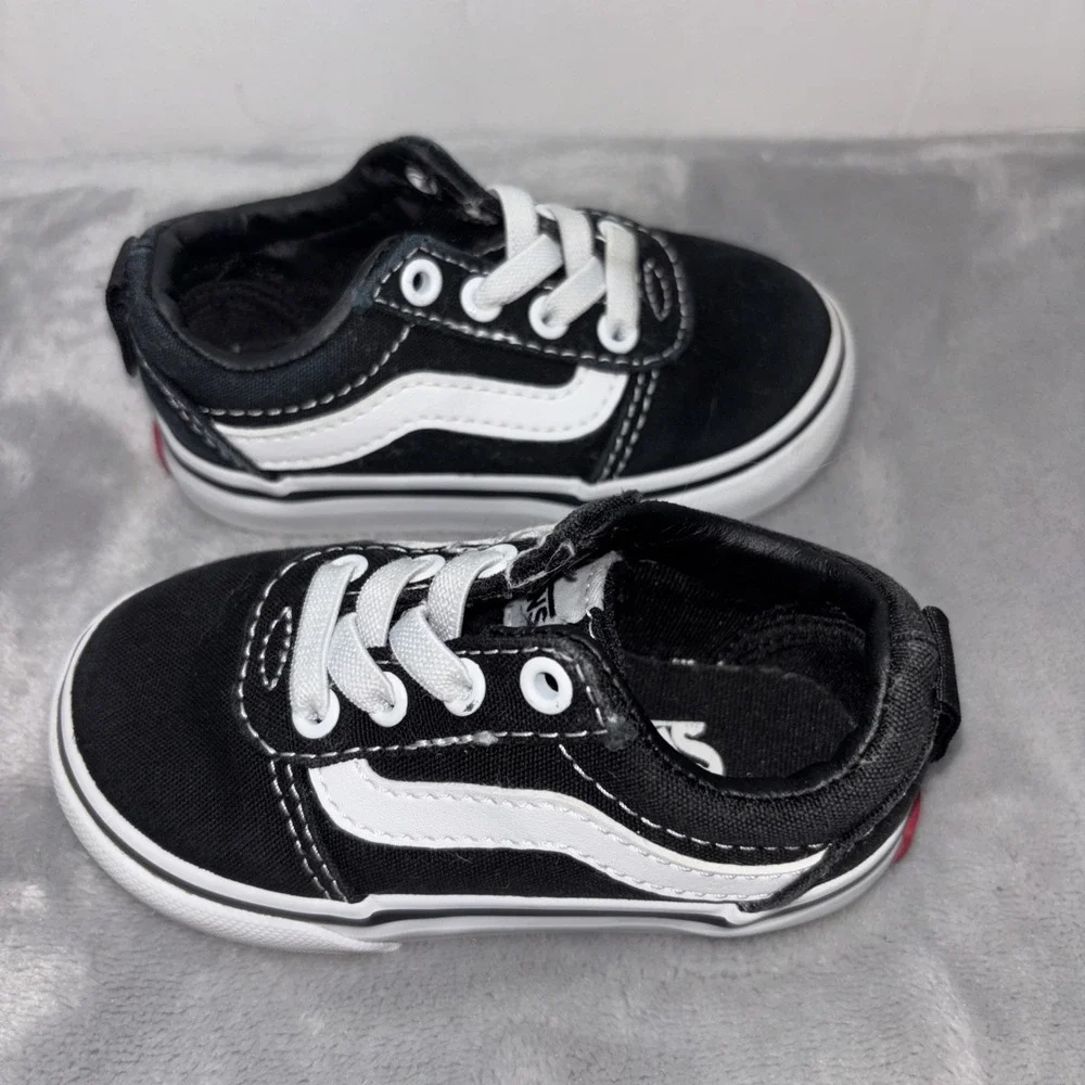 Vans Old Skool Toddler Shoes Black/White Size 5